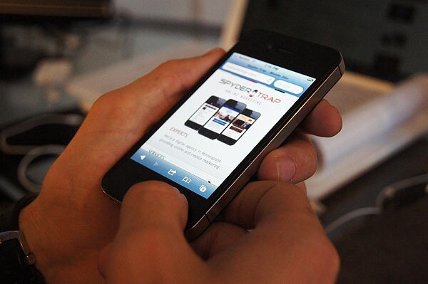 mobile-web-design-SThome mobile web design site